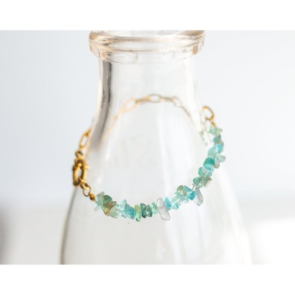 Statement Bracelet Gemstone Ocean Blue Apatite Chips Chunky Gold Chain Boho - Picture 10 of 10